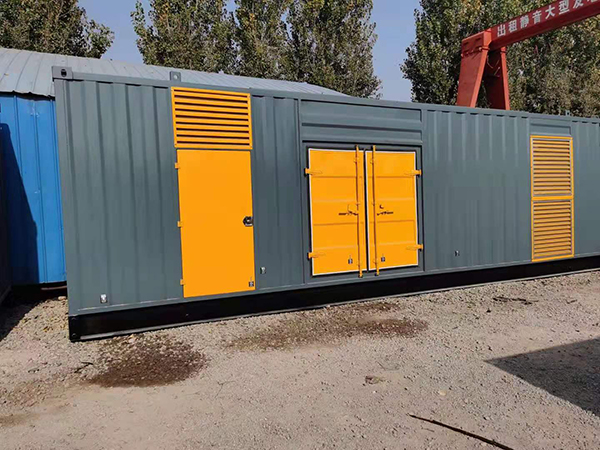 临桂签订发电机出租合同时需要注意的一些重要事项：