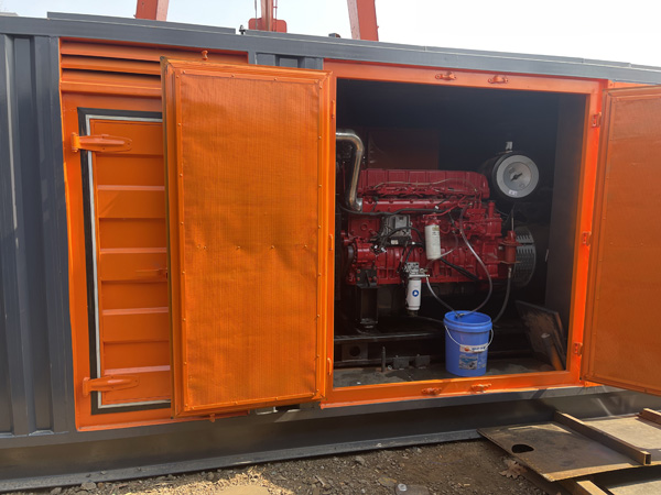 临桂哪些因素会影响 200KW 柴油发电机的燃油消耗率？