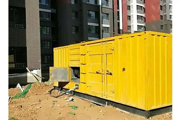 临桂发电机租赁中燃油压力过低会对发动机的哪些部件造成损坏？