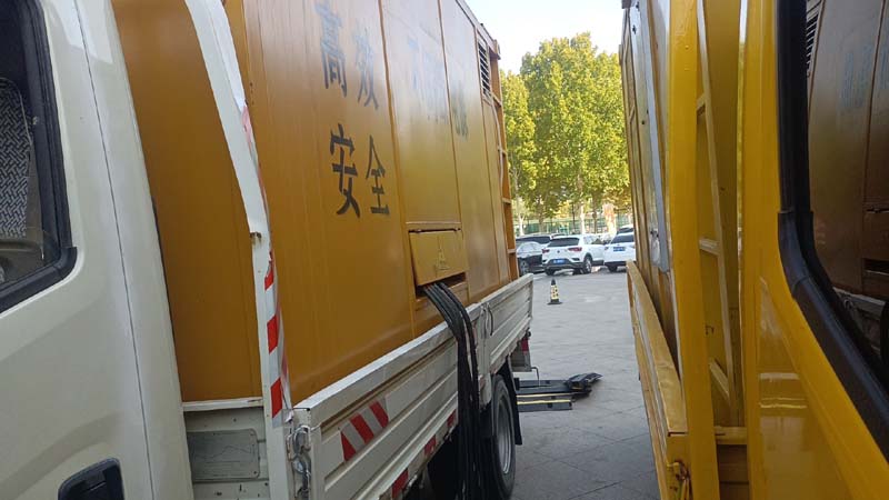 临桂如何判断柴油发电机组和UPS电源的切换时间是否符合要求？